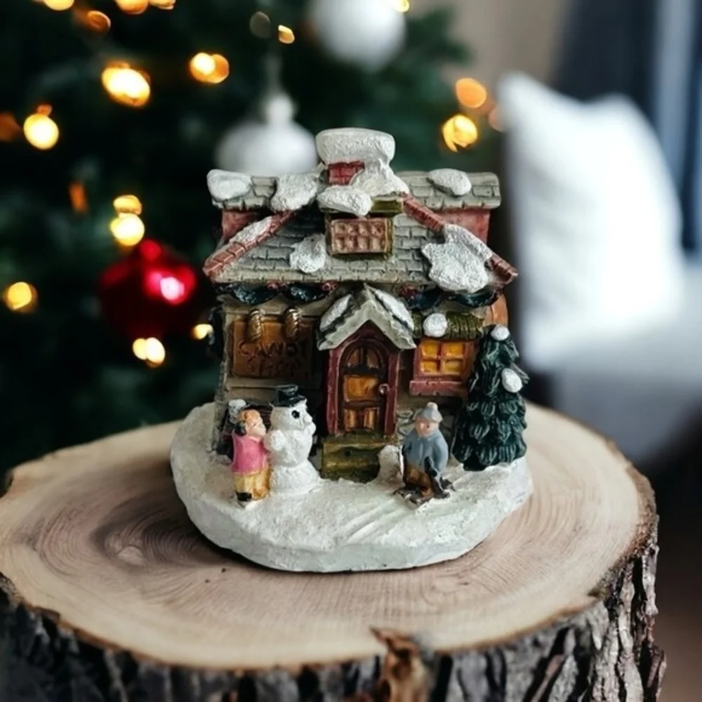Winsor Collection Candy Shop Christmas Village Figurine Multicolor NIB Vintage